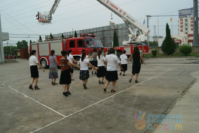 QQ截图20110727084456.jpg