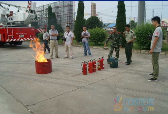 QQ截图20110727084655.jpg