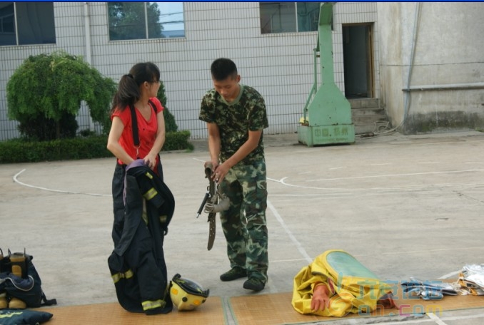 QQ截图20110727084916.jpg