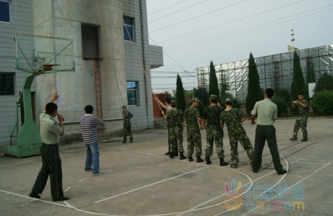 QQ截图20110727085044.jpg