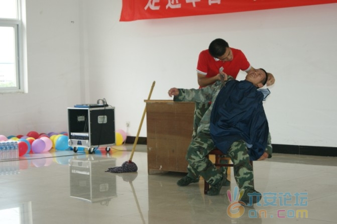 QQ截图20110727085219.jpg