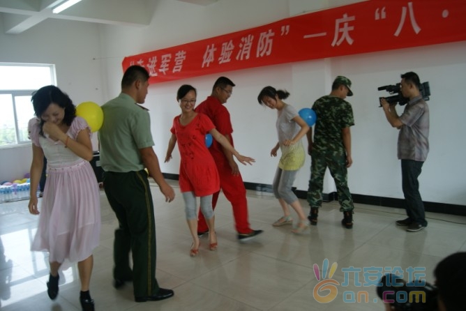 QQ截图20110727085256.jpg