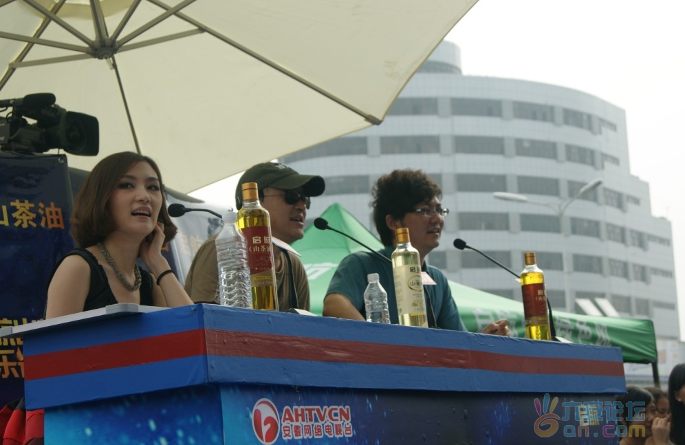 QQ截图20091223011305.jpg