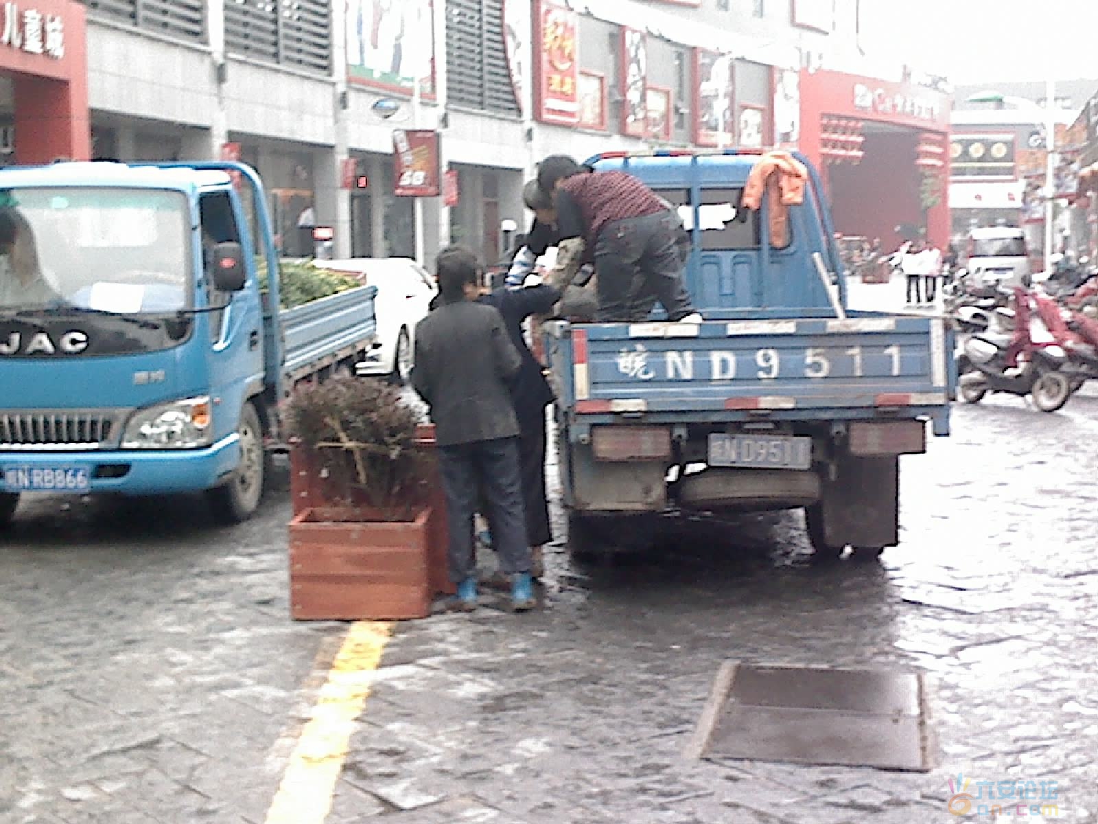 2011-9-10-00004.jpg