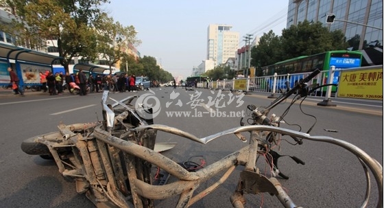 QQ截图20121121082626.jpg
