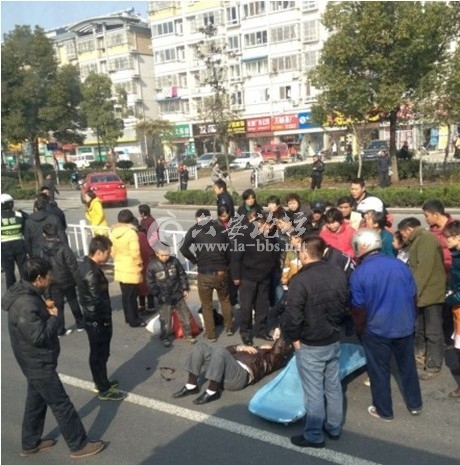 QQ截图20121124125659.jpg