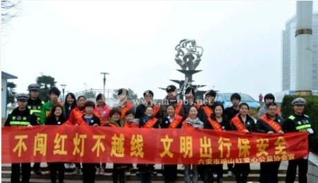 QQ截图20121210104330.jpg