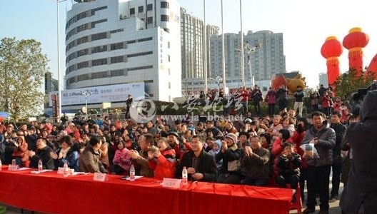 QQ截图20121225091026.jpg
