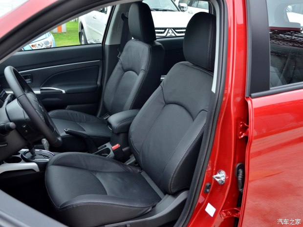 d_autohomecar__wKjBwlcPUJ-Aa0SpAAc5PG2gxU4400.jpg