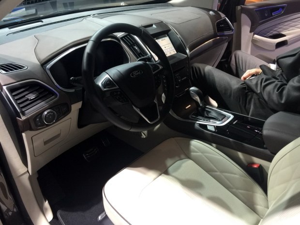 620x0_1_autohomecar__wKjBxlcdcPuAGCy7AAZ-S_bt_ek447.jpg