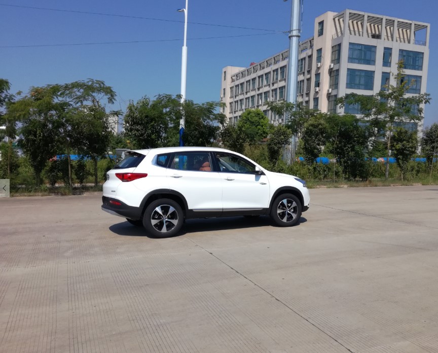 阿斯顿发12.JPG