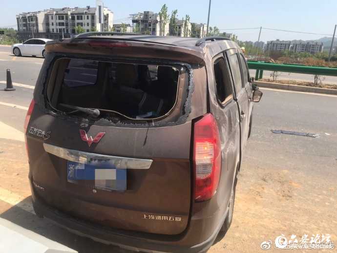 005tr5Cdly1g26u3kcq9uj31400u0ahf.jpg