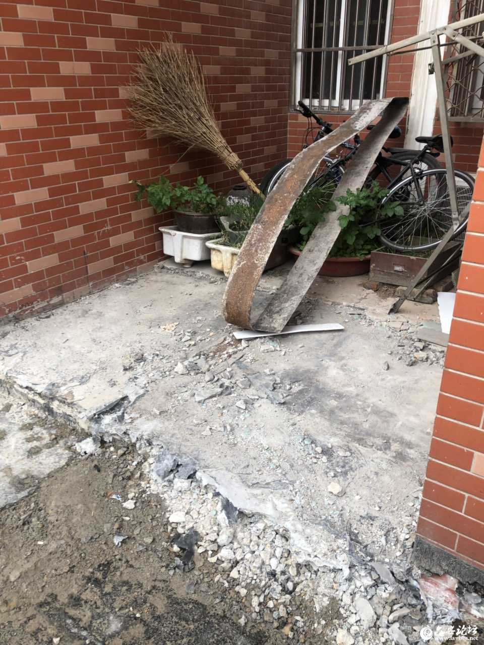 201904282407761556439598840981.jpg