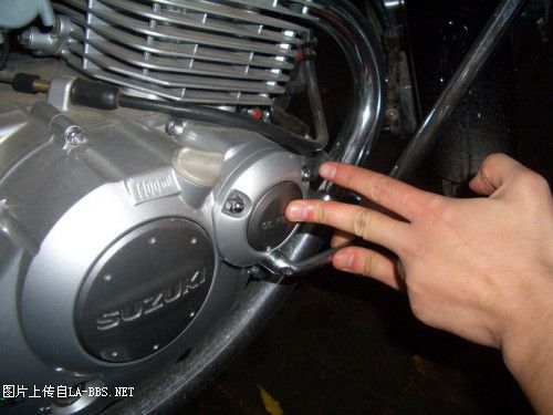 RCXN8EHb.jpg