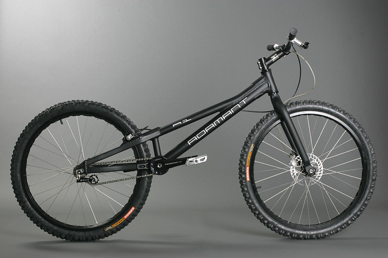 a1-03-blk.jpg
