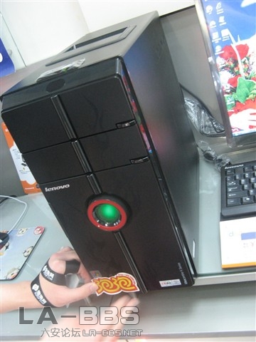 000976379.jpg