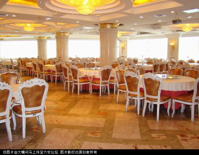 宴会大厅.jpg